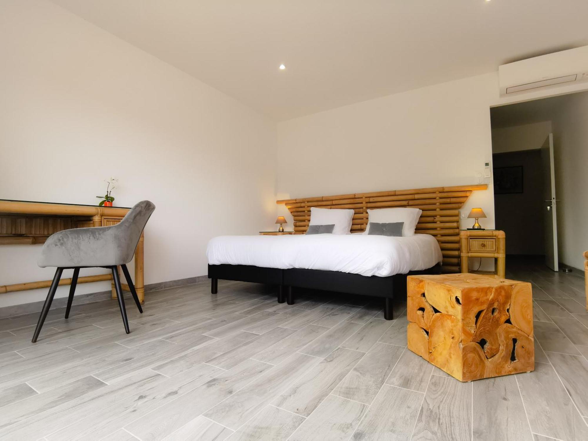 Bed and Breakfast Domaine Des Bois Argentes Saugirard Pokój zdjęcie